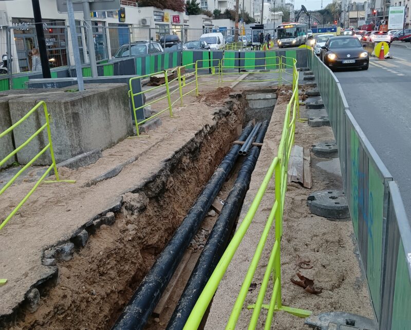 Compatibility of Pre-insulated Pipe Systems in District Heating Network Modernisation and Expansion
